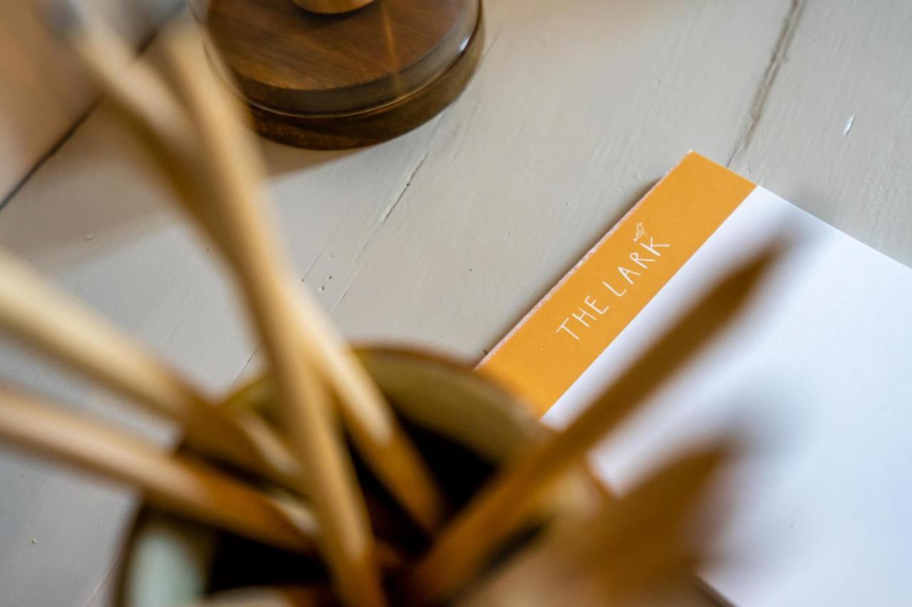 Apartament The Lark York Zewnętrze zdjęcie